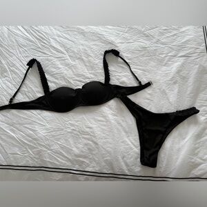 Elegant Black Women's 2 piece swim